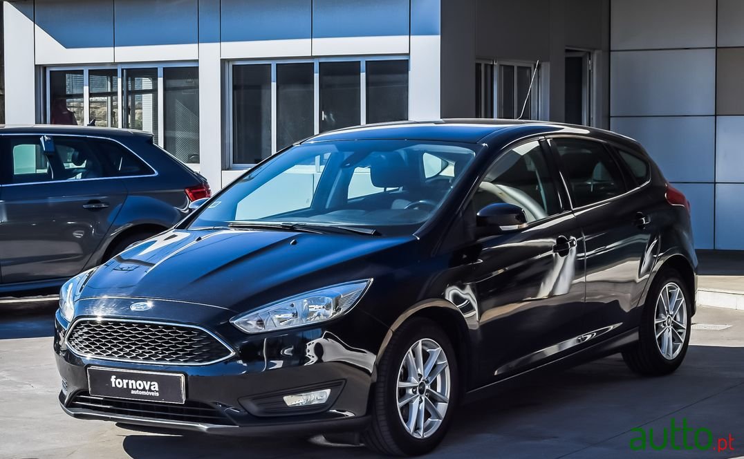 2015' Ford Focus photo #3