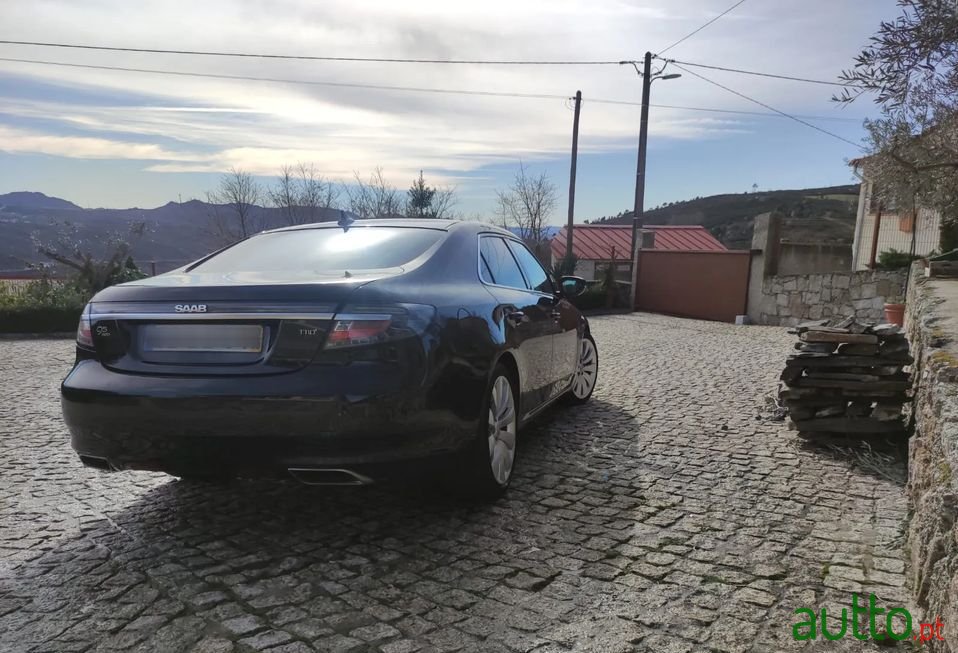 2011' Saab 9-5 photo #4