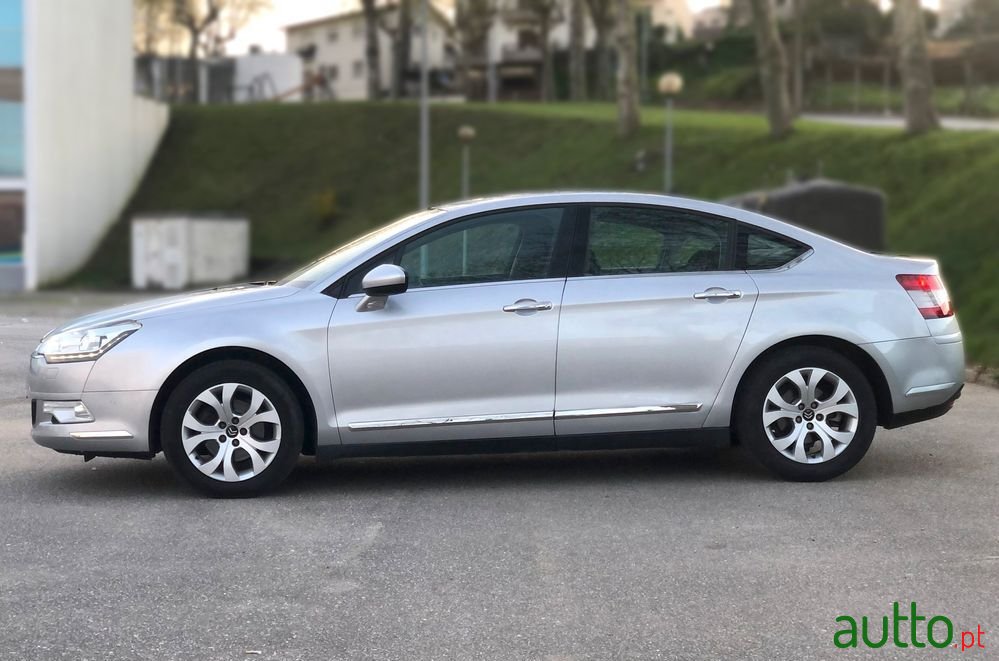 2013' Citroen C5 photo #6