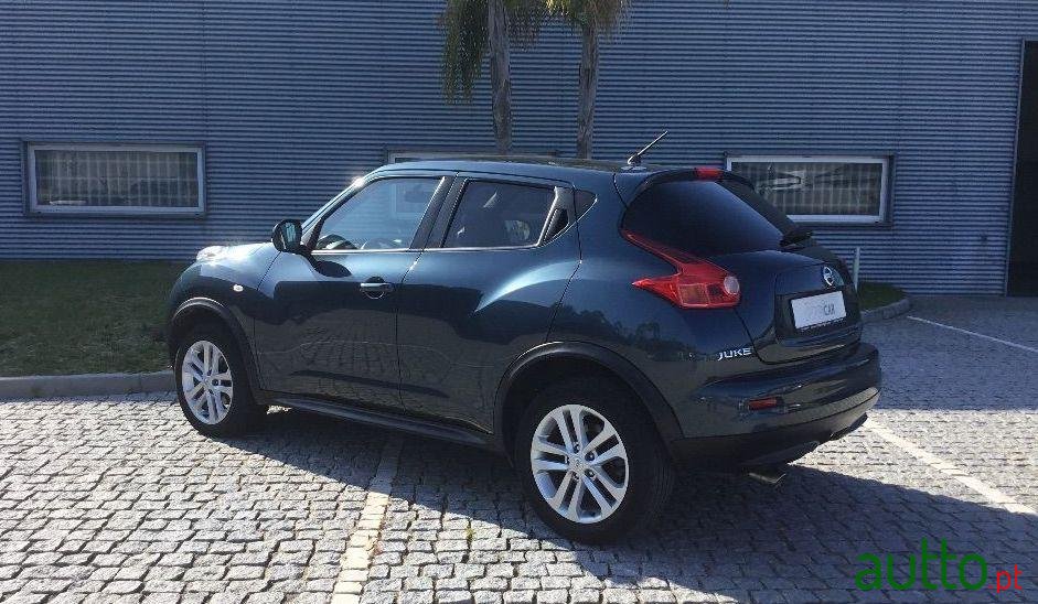 2012' Nissan Juke photo #2