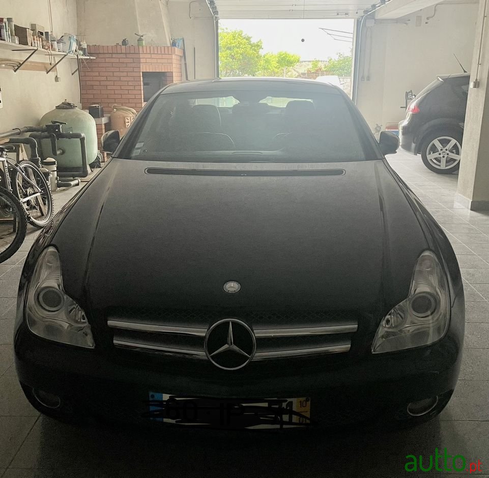 2010' Mercedes-Benz 350 photo #4