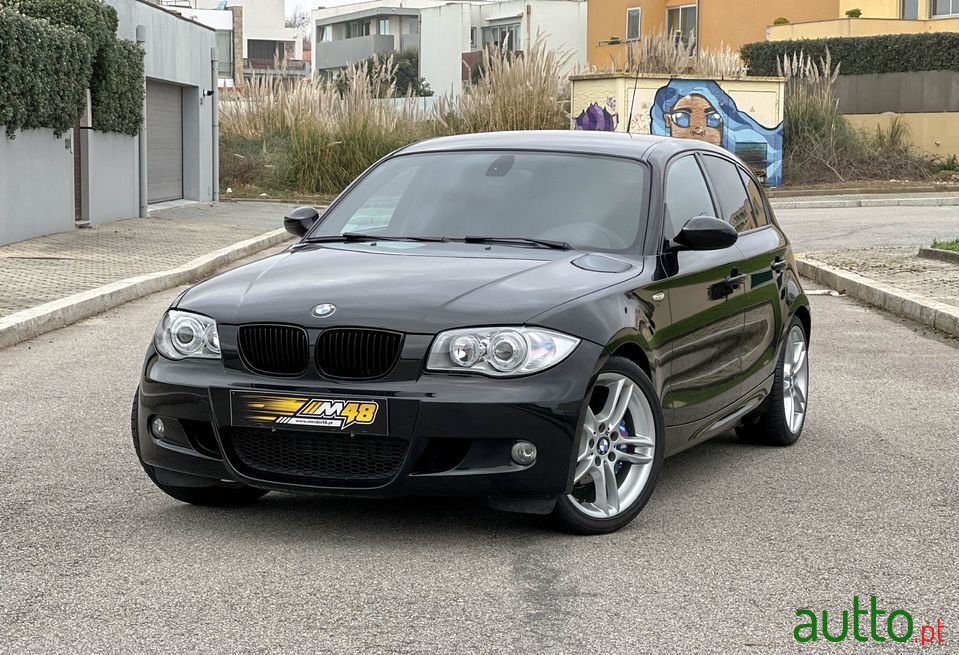 2009' BMW 118 photo #2
