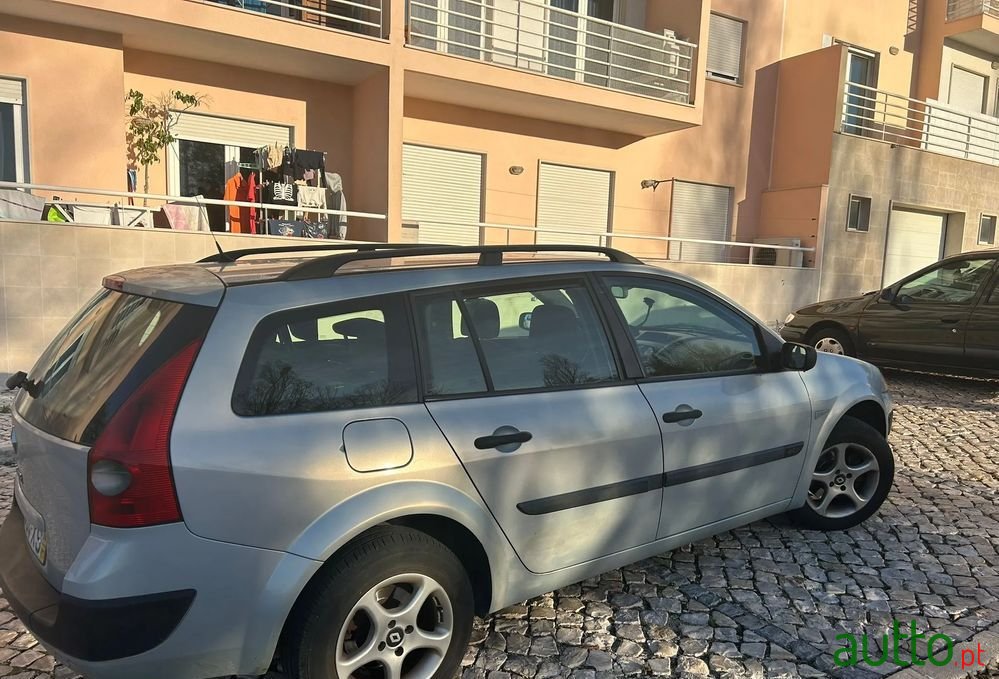 2004' Renault Megane Break photo #5