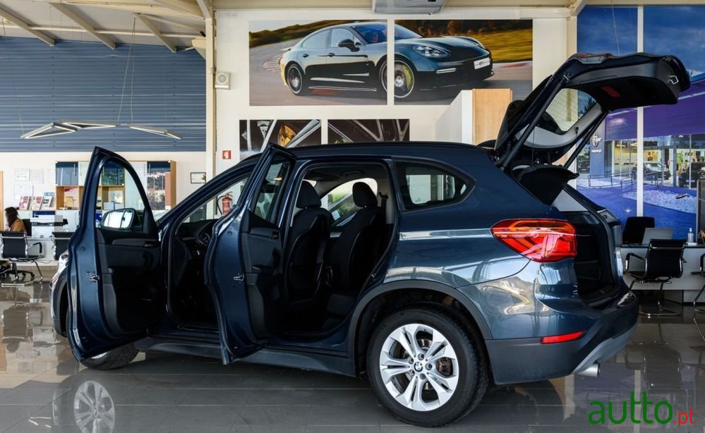 2017' BMW X1 Advantage photo #4