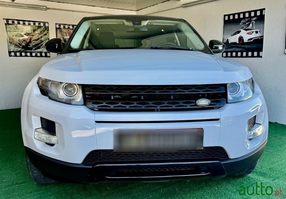 2014' Land Rover Range Rover Evoque photo #3