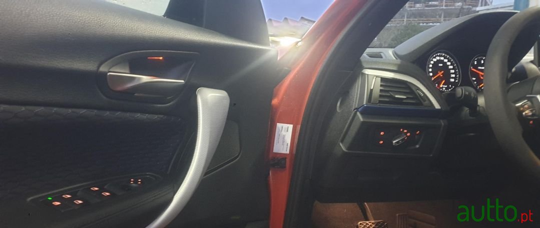 2014' BMW 120 photo #2