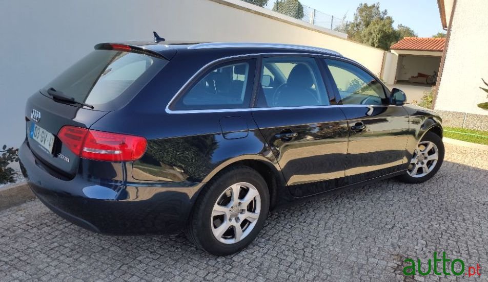 2008' Audi A4 Avant photo #4