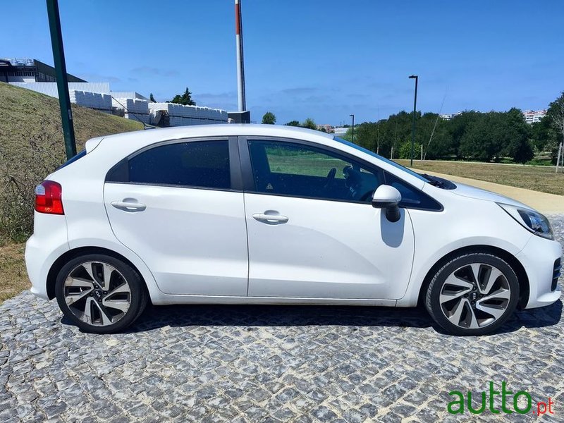 2016' Kia Rio 1.1 Crdi Tx Prime photo #4