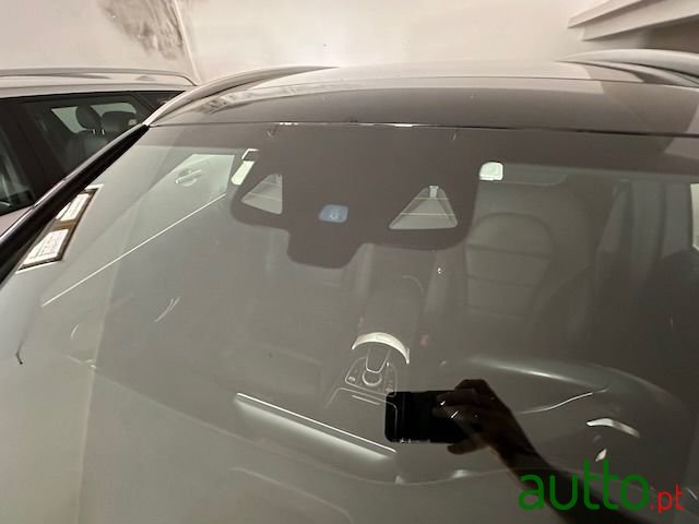 2017' Mercedes-Benz C-350 photo #3