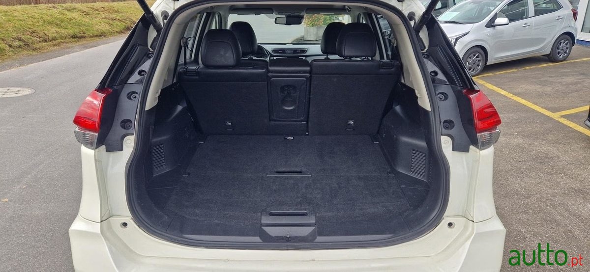 2019' Nissan X-Trail 2.0 dCi Acenta 4x4 photo #6