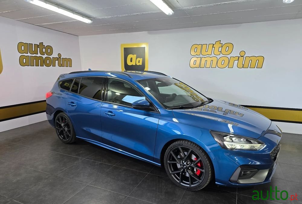 2020' Ford Focus Sw photo #2