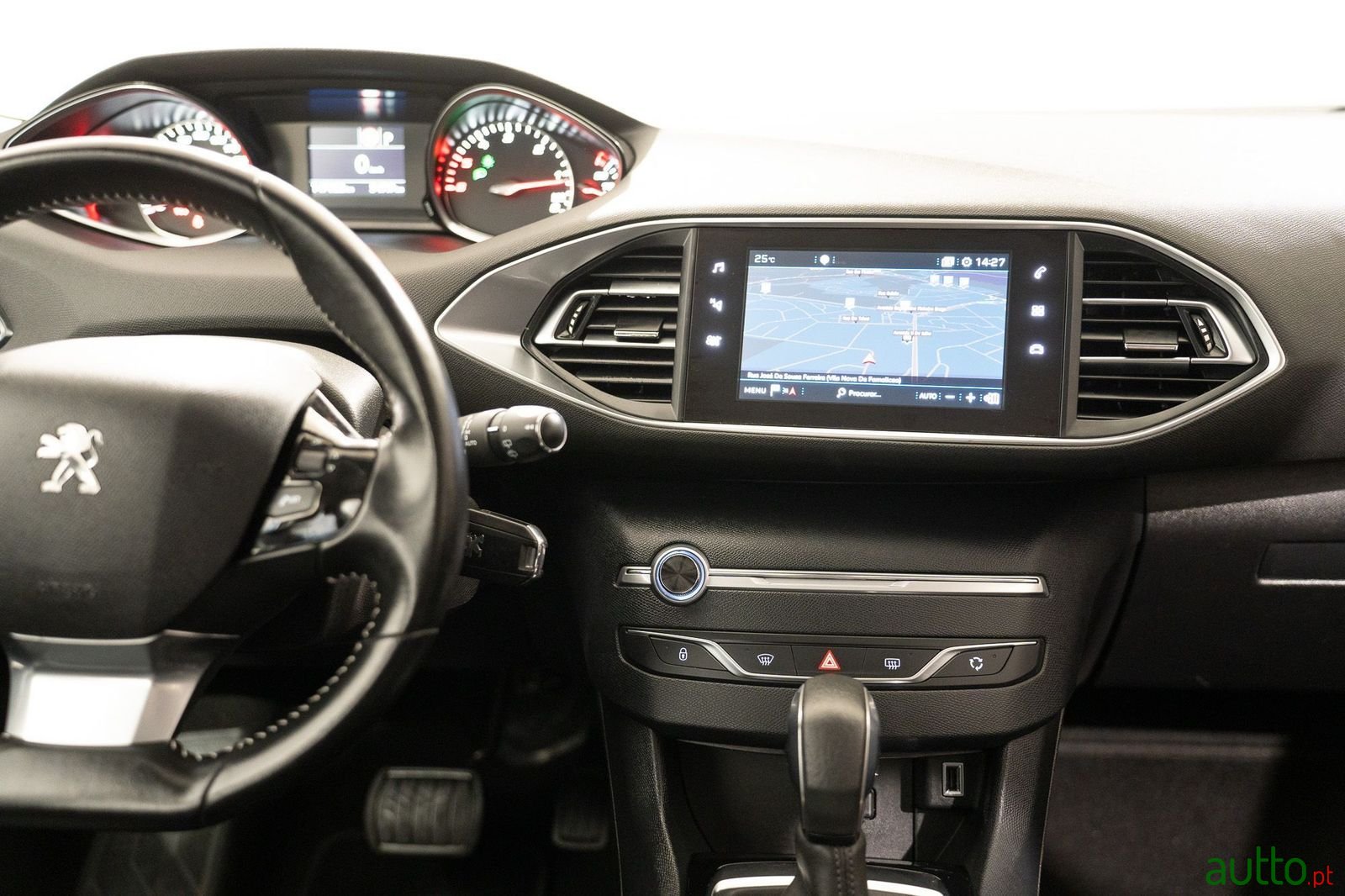 2018' Peugeot 308 Sw photo #5