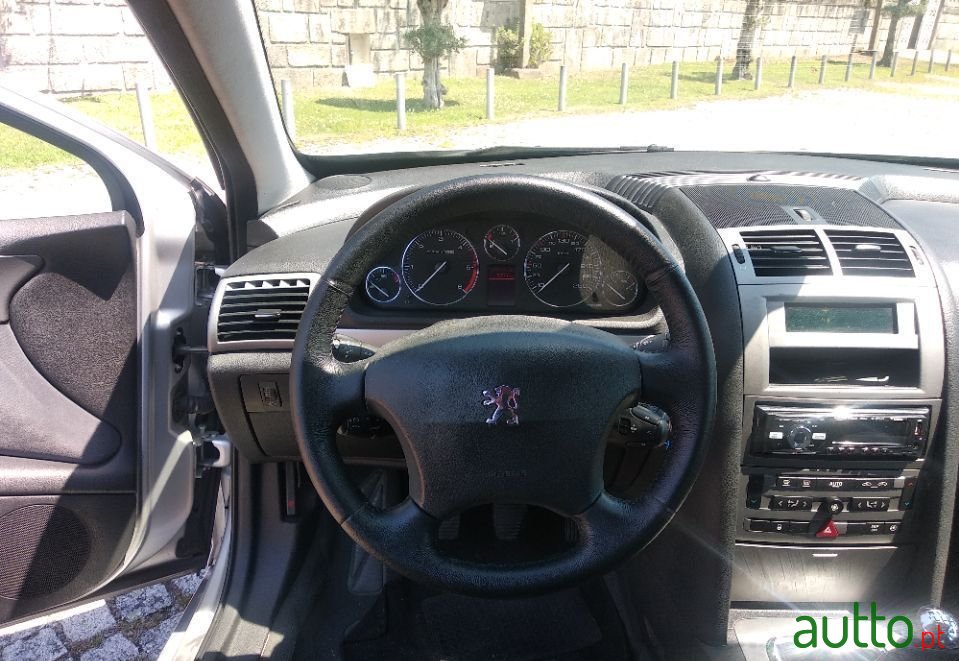 2005' Peugeot 407 photo #4