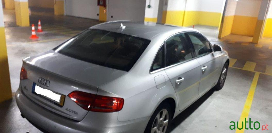 2009' Audi A4 photo #3