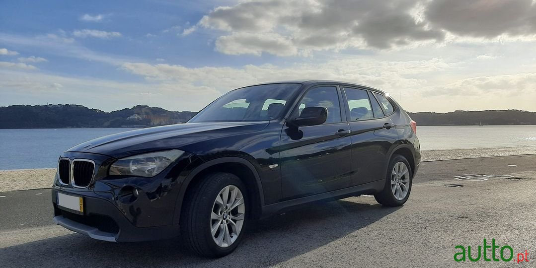 2011' BMW X1 photo #6