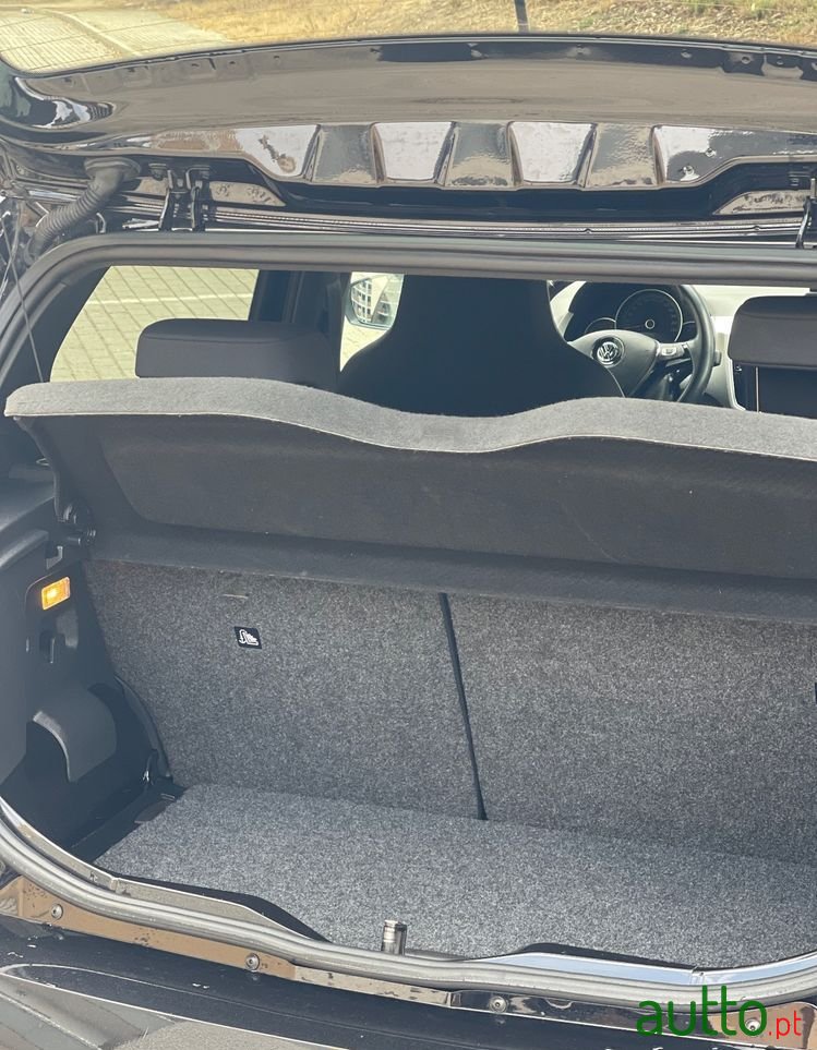 2018' Volkswagen Up! 1.0 Bmt High photo #5