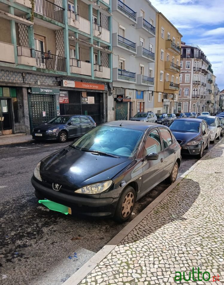 2005' Peugeot 206 1.4 Hdi Look photo #3