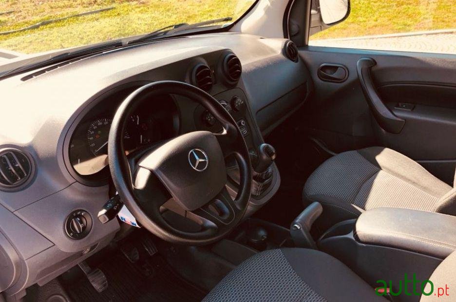 2013' Mercedes-Benz Citan 109 photo #2