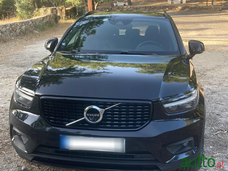 2020' Volvo Xc 40 photo #3