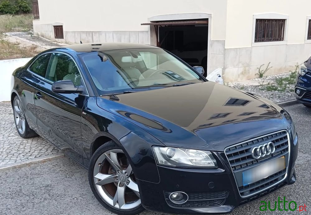 2010' Audi A5 S-Line photo #6