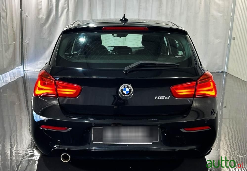 2016' BMW Série 1 D Line Sport photo #5