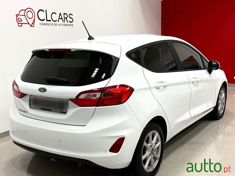 2018' Ford Fiesta photo #3