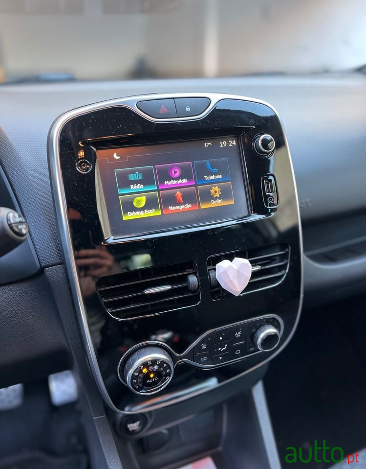 2016' Renault Clio Gt Line photo #4