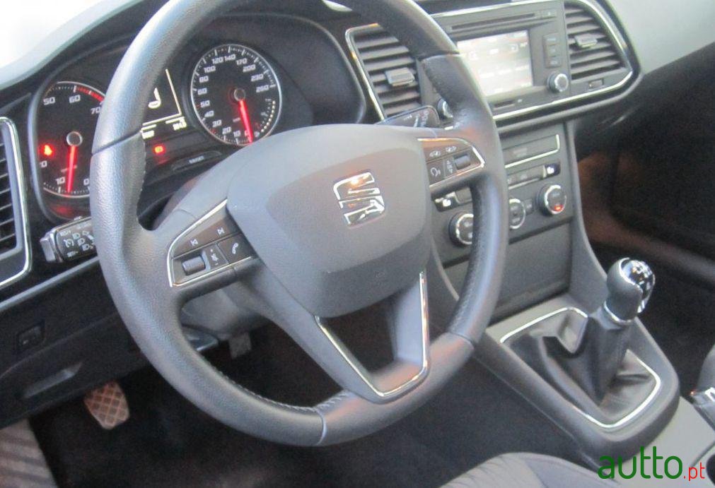 2014' SEAT Leon 1.2 TSi Style S/S photo #1