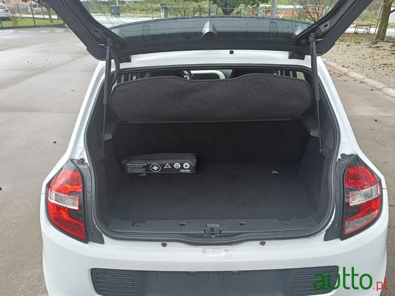 2016' Renault Twingo Sce 70 Life photo #6