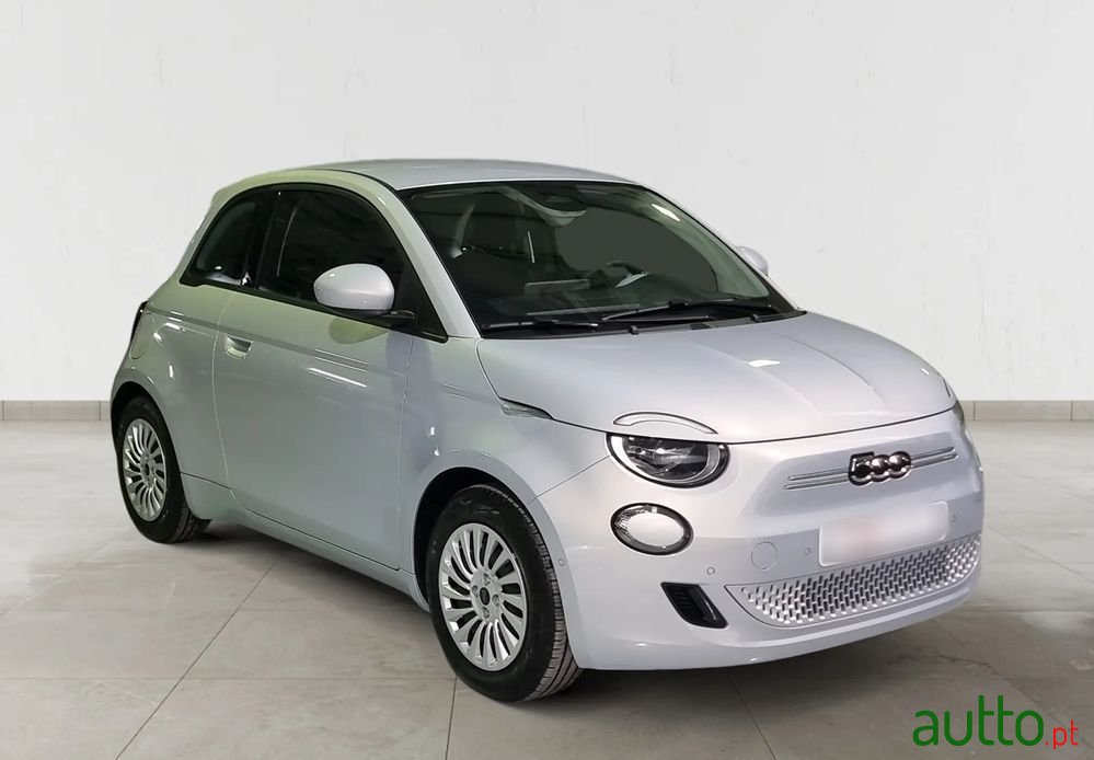 2024' Fiat 500e Novo photo #2