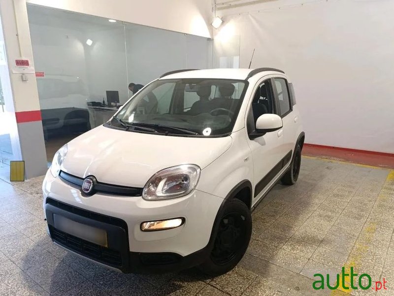 2019' Fiat Panda photo #1