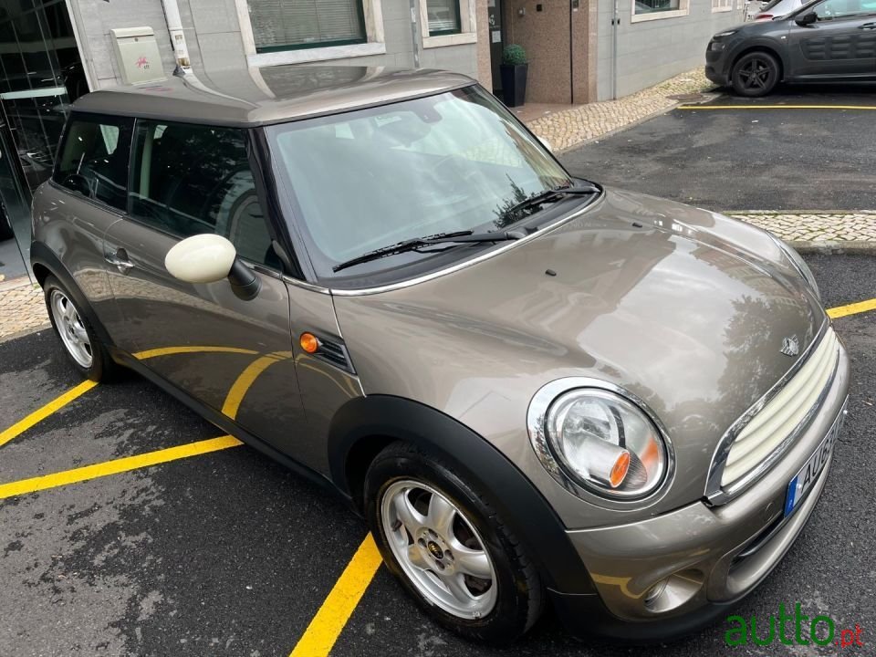 2011' MINI One photo #5