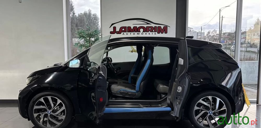 2016' BMW Série I 94Ah photo #4