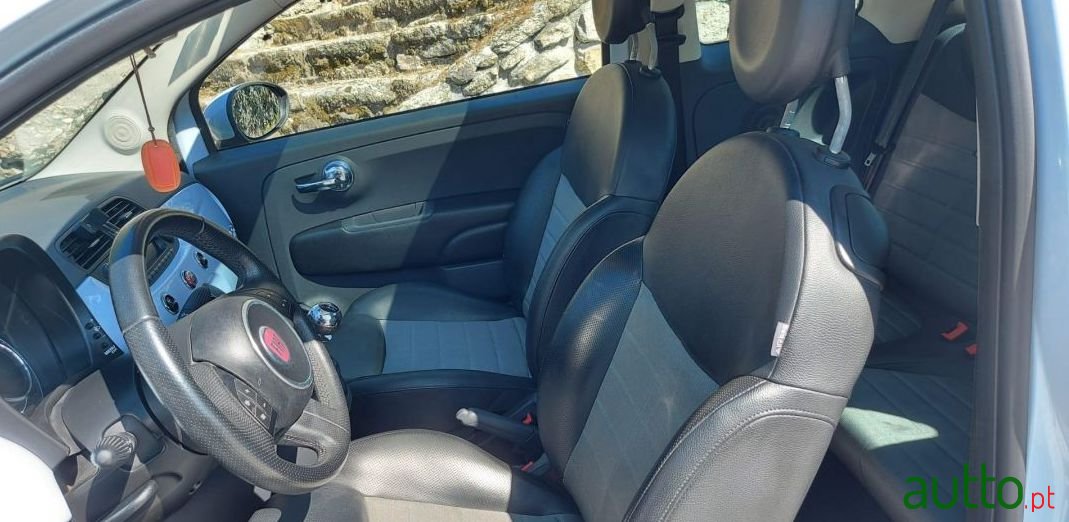 2009' Fiat 500 photo #5