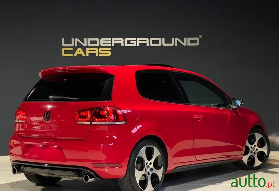 2010' Volkswagen Golf photo #3