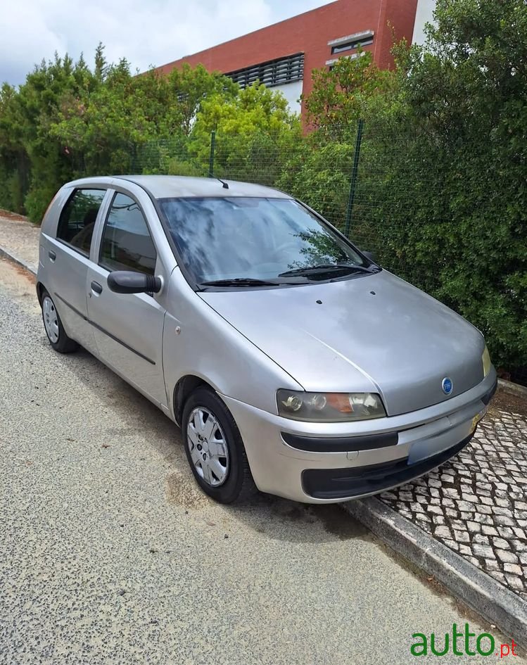 2000' Fiat Punto 1.2 Elx photo #1