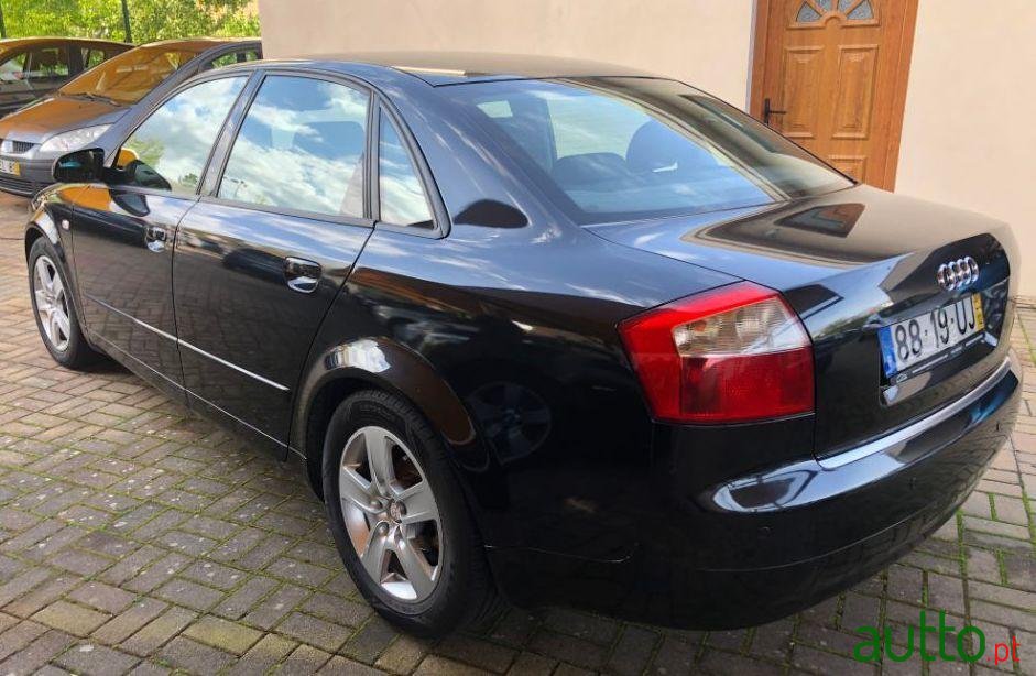 2002' Audi A4 photo #2