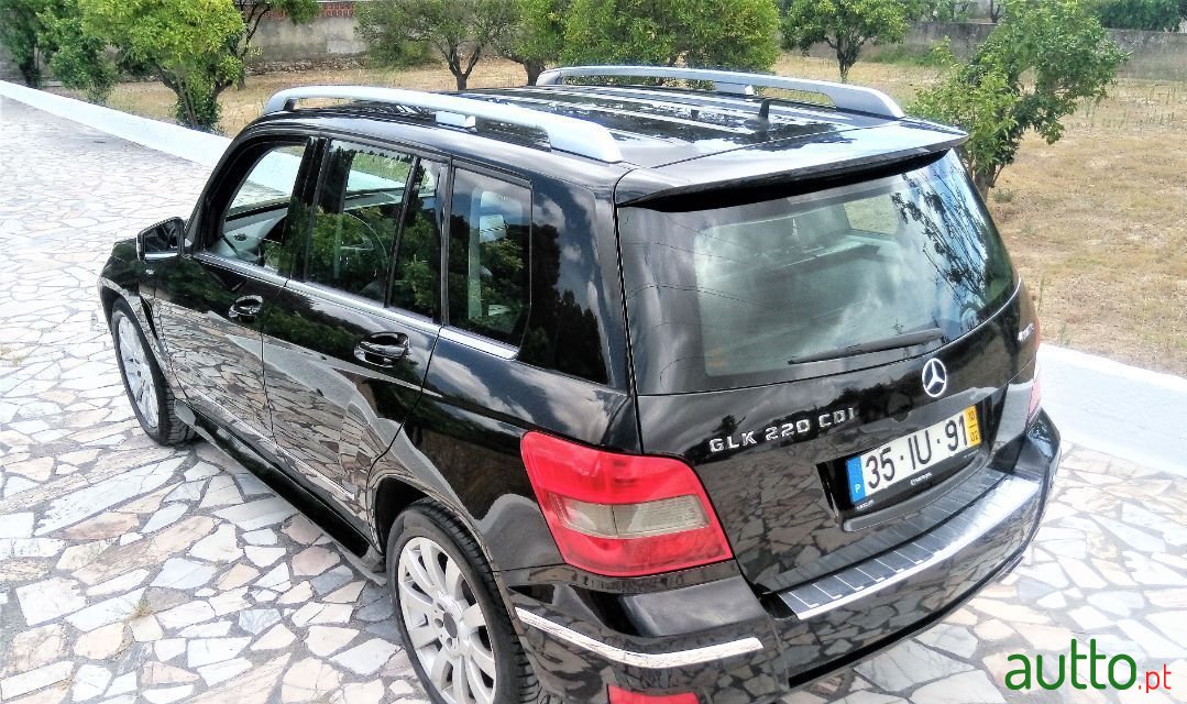 2010' Mercedes-Benz Glk-220 photo #5