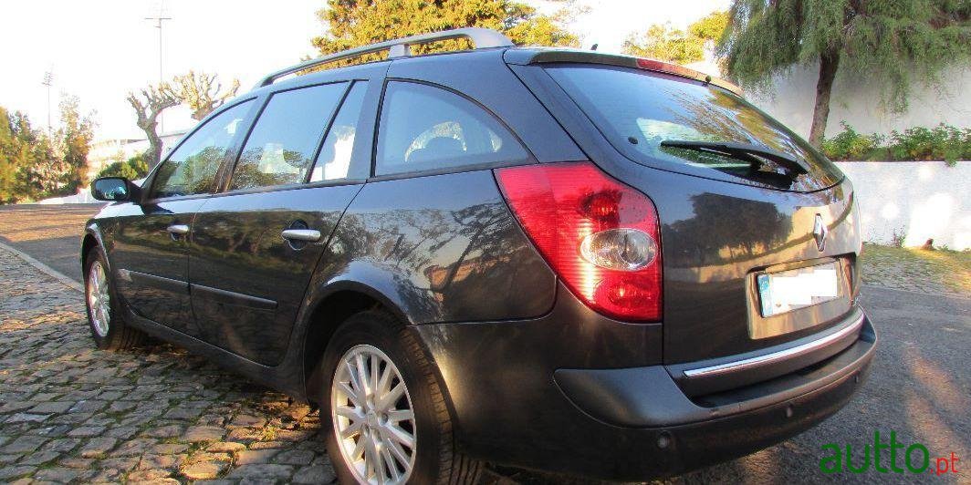 2007' Renault Laguna Break photo #3