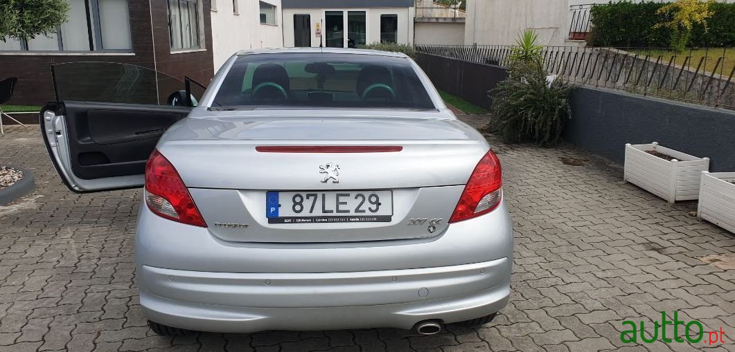 2010' Peugeot 207 photo #1