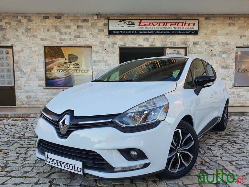 2016' Renault Clio photo #1