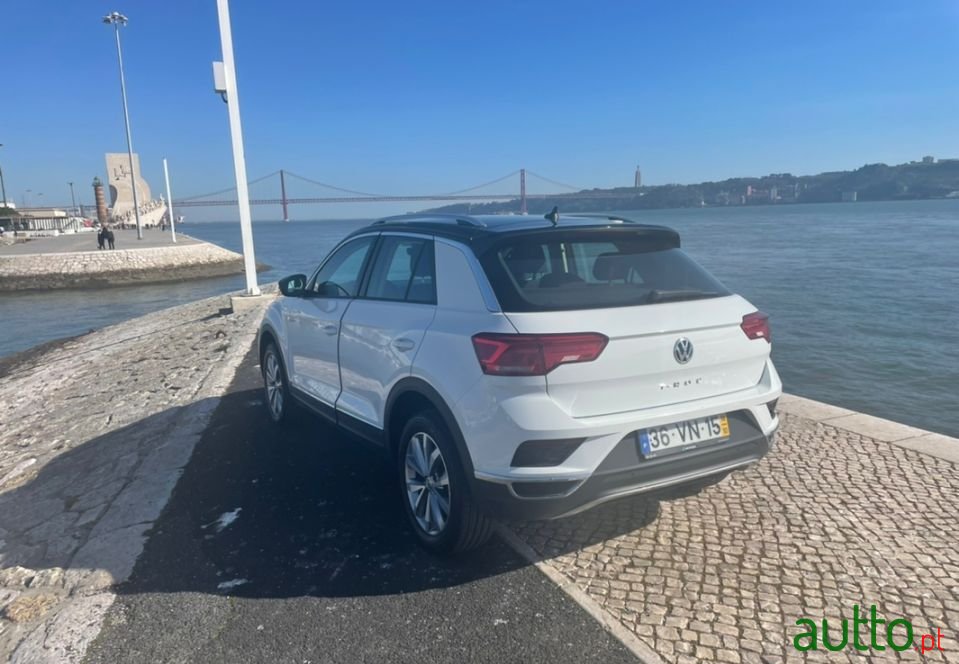 2018' Volkswagen T-Roc photo #4