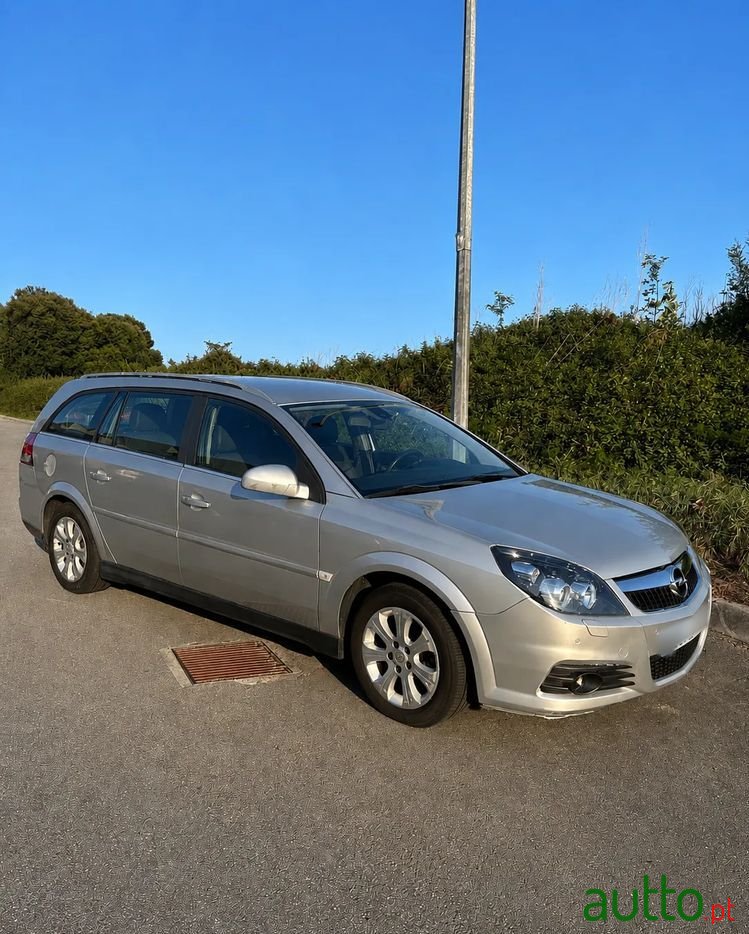 2008' Opel Vectra Caravan photo #3