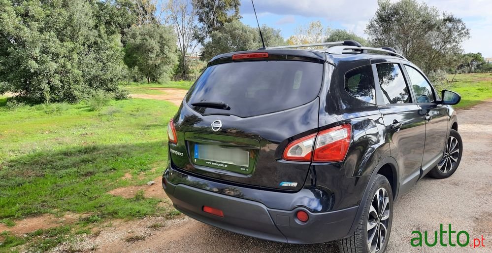 2011' Nissan Qashqai photo #6