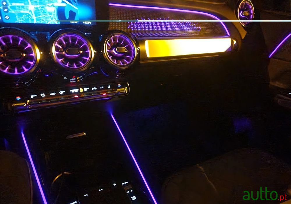 2023' Mercedes-Benz EQB photo #6