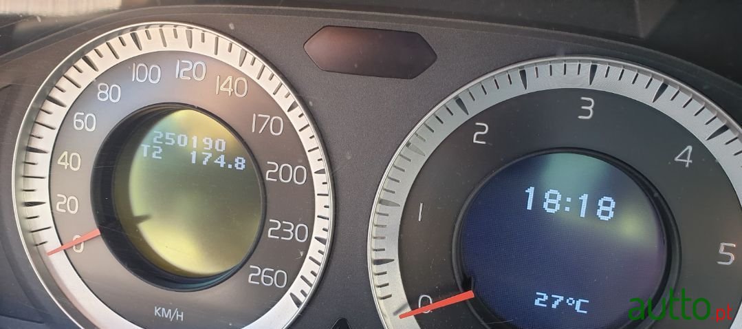 2010' Volvo V90 photo #4