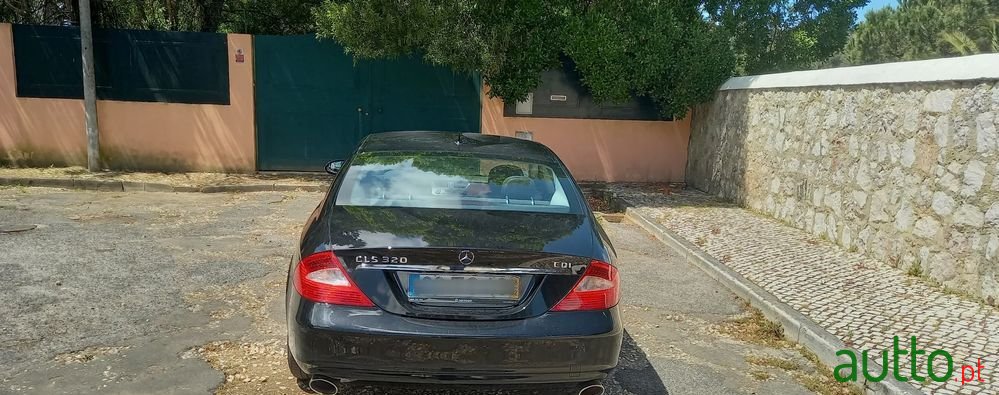 2008' Mercedes-Benz CLS 320 Cdi photo #5