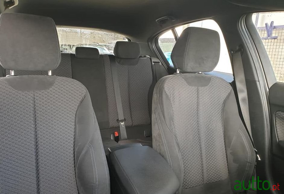 2012' BMW 125 photo #4