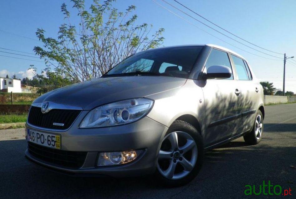 2012' Skoda Fabia 1.2 Tdi Greenline photo #1