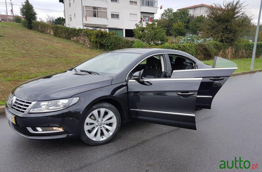 2014' Volkswagen Passat CC 2.0 Tdi photo #1
